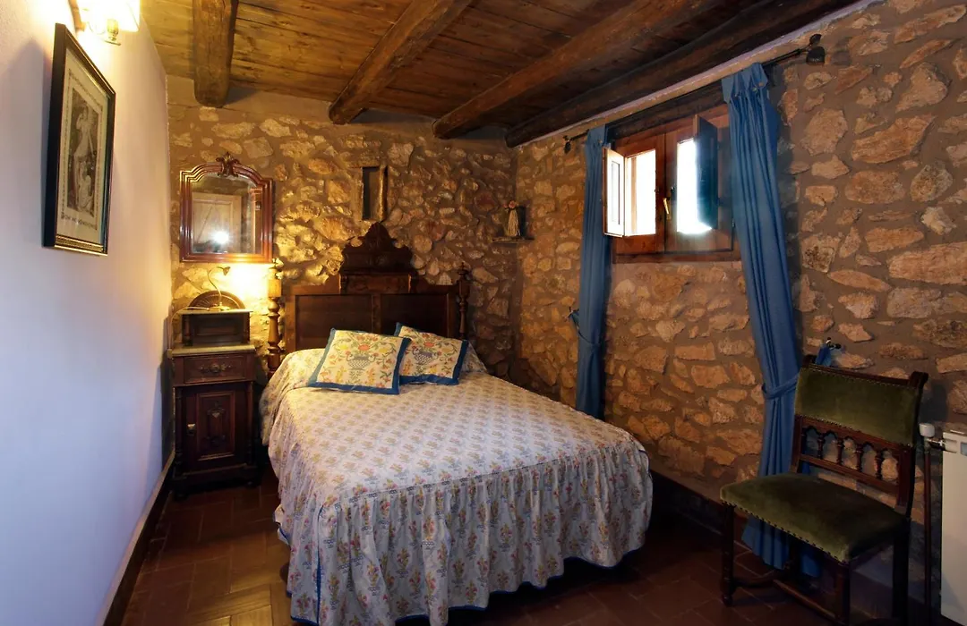 Mas La Planella Masia De Turismo Rural-1